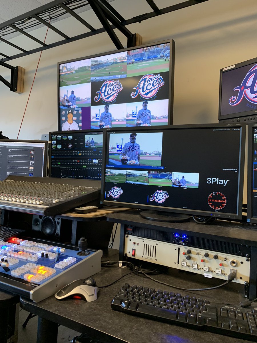 troy_welling's tweet photo. Behind the scenes as a replay operator / technical director for the aces! #RSJ499 #RSJInternships https://t.co/tJV8qwjRtJ