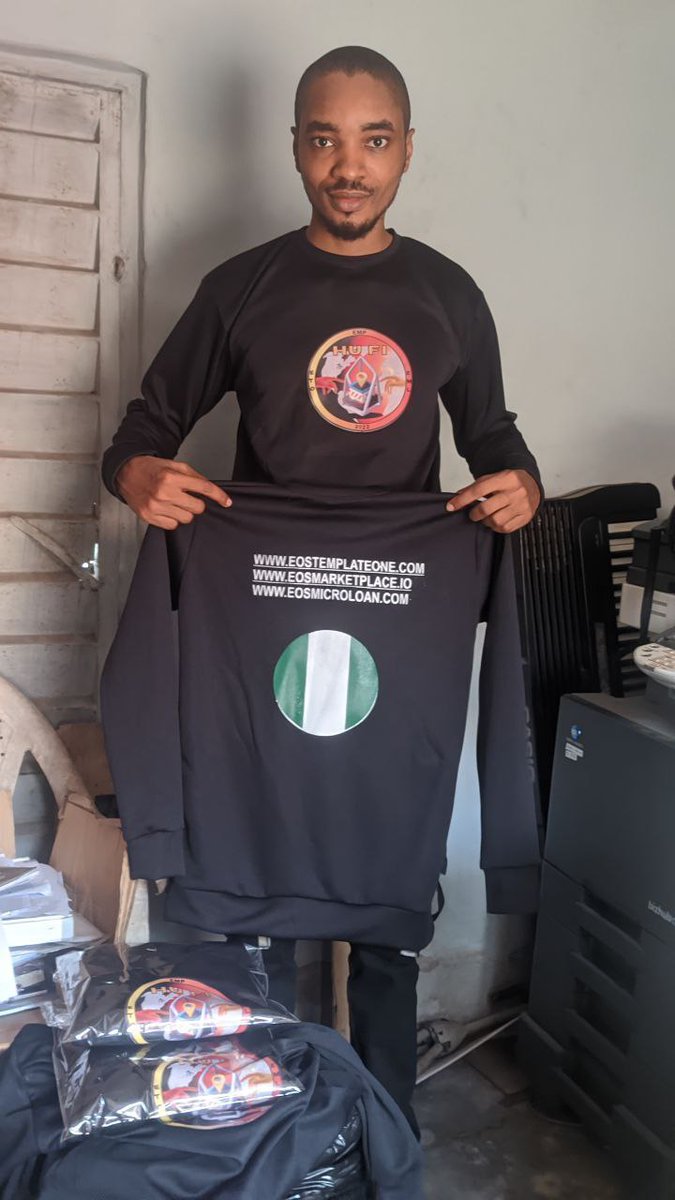 Through the eosmarketplace tool you can buy, for example we have acquired 48 new sweaters that will be given to members of the community who have supported the use of eos to generate liquidity in their cities.
#eos $eos #eosio #eosreturns
<a href="/brockpierce/">Brock Pierce</a> <a href="/bytemaster7/">Daniel Larimer</a> <a href="/NovaCryptoLTD/">NovaCrypto</a>