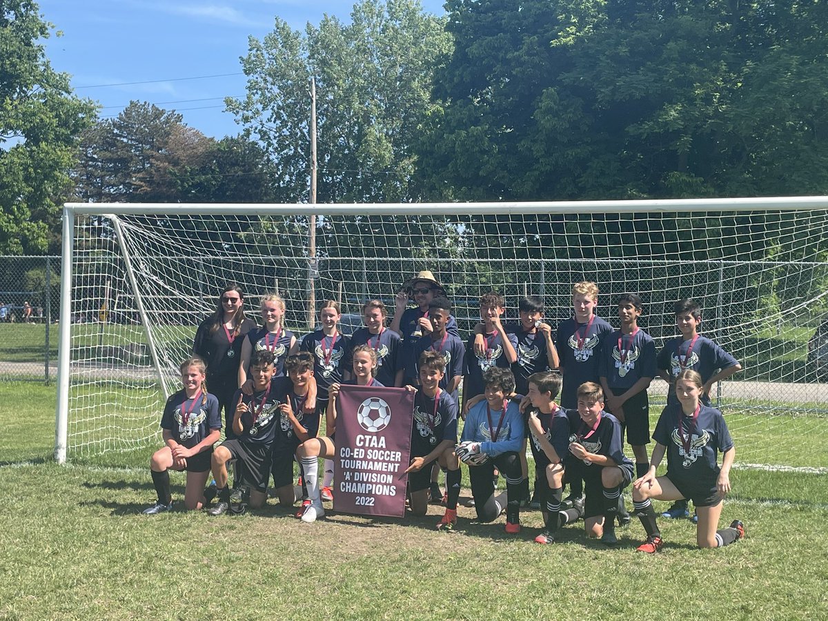 Lsantandrea1's tweet photo. Congratualtions @StKateriLondon on winning the A division! 2022 champions! @LDCSB  @CTAA_sports @sirvine4 https://t.co/LYAOx6a0ze
