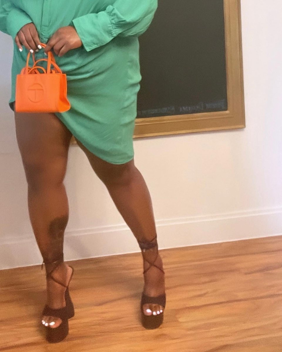 White Toes on Brown Skin for the  WIN