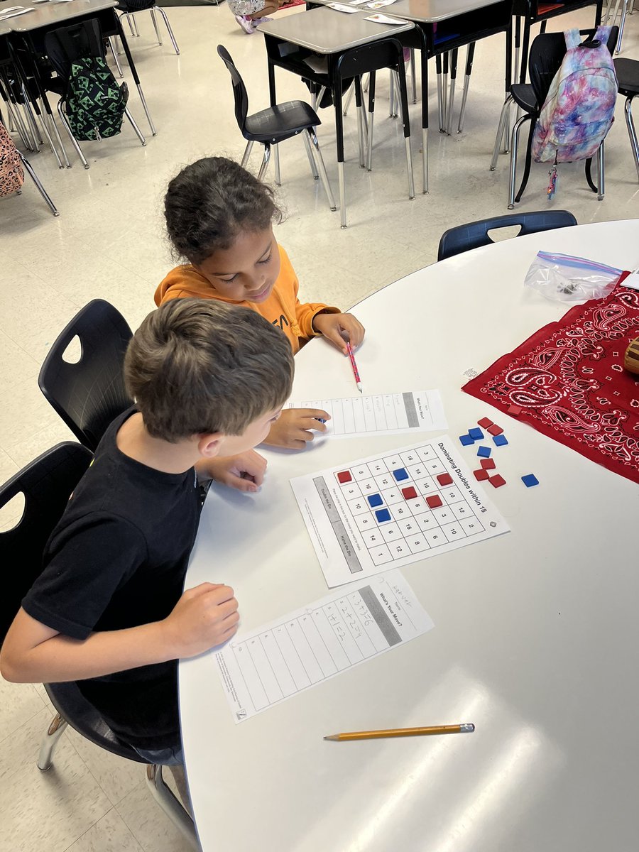 KimberlyMJ1995's tweet photo. We have enjoyed our math time this week! @RFe_RCS #rcssummerschool2022 https://t.co/hs2UuU0q49