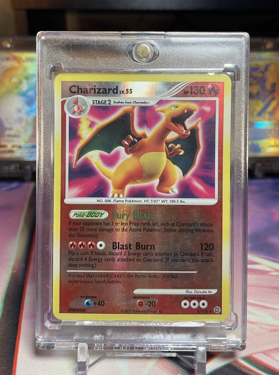 LlcPickaxe's tweet photo. 🚨FREE #Pokemon Card🚨Follow and Retweet to win. Winner picked 6/24/22. Thank y’all for 8k, love y’all 😭🥰♥️#PokemonTCG #Giveaway #Giveaways https://t.co/PXppklgN85
