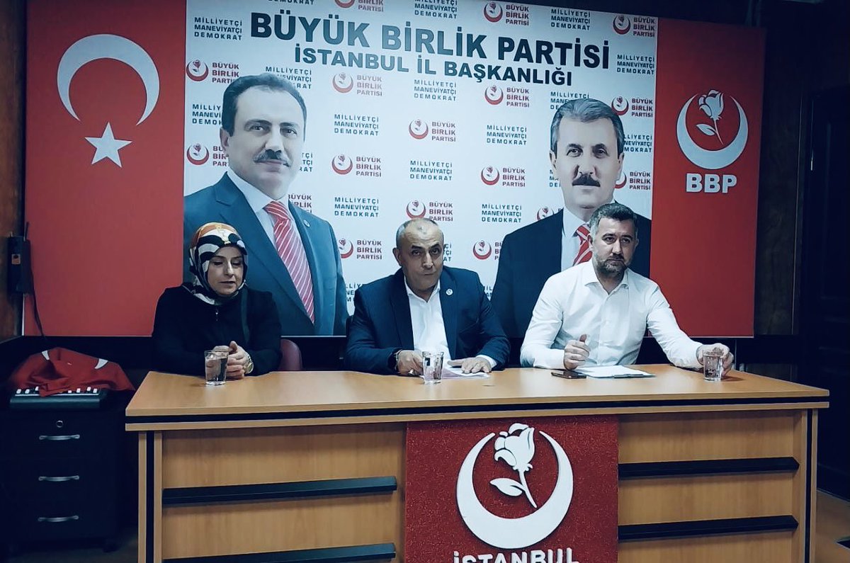 mutlu_furtana's tweet photo. Haftalık olağan İl Yönetim kurulu toplantımızı Genel Başkan yardımcımız Sn.Yaşar Sayan’ın katılımıyla gerçekleştirdik.

2023 hedeflerimizi gerçekleştirmek ve milletimizi temiz siyasetle buluşturmak için söz verdik, durmadan çalışmaya devam edeceğiz.

Bizi izlemeye devam edin.👏👏 https://t.co/F9gFw0ELXO