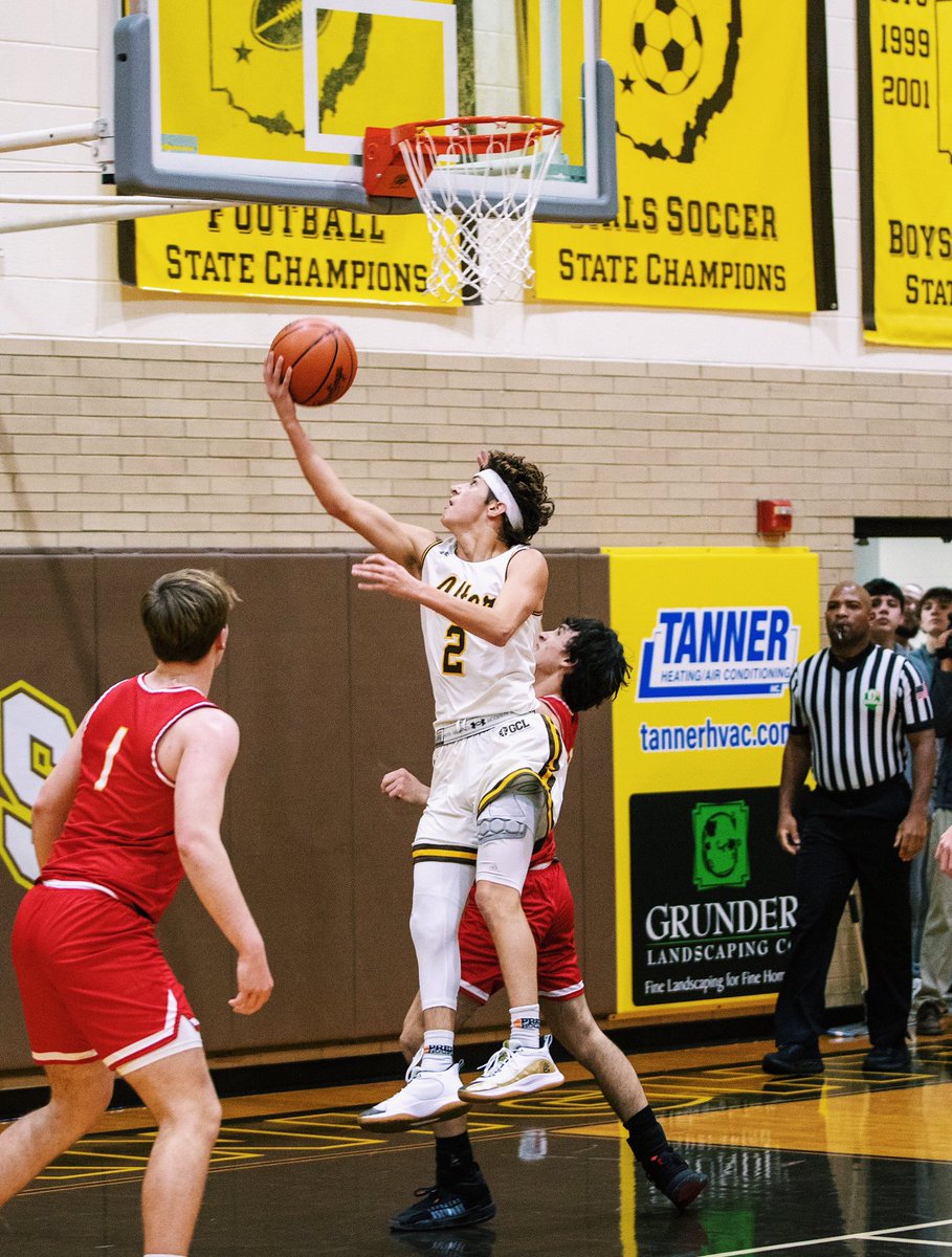 ProspectID_'s tweet photo. ❤️‍🔥🏀Congratulations to NPID athlete, Ryan Chew, on his commitment to play basketball at Indiana University South Bend! Newest @IUSBTitans @IUSBMBB! #TitanPride #signingday #TitanBasketballFamily Ready to start connecting to college coaches? Start here: https://t.co/qCBg19yk1Q https://t.co/afdz5wtKYM