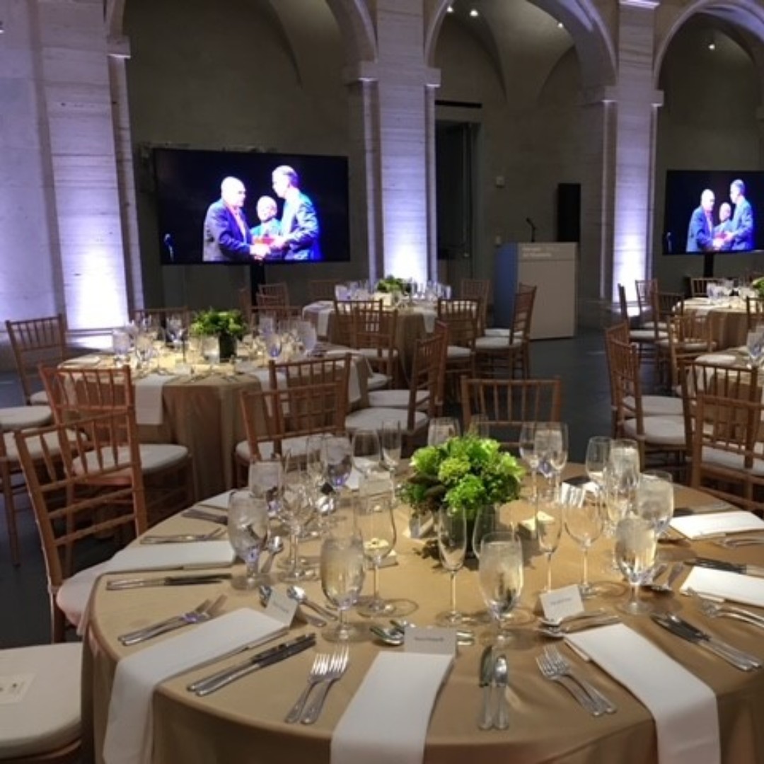 Beyond the boardroom 🖼️

The solution to Zoom fatigue is an evening surrounded by the  wonder of Harvard Art Museums. 

Contact us to begin planning your next meeting or client experience ✨

#Cambridge #Boston #NewEngland