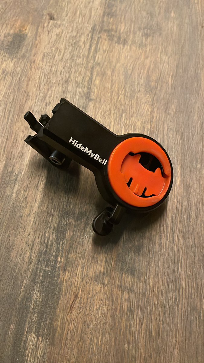 En toen deed mijn <a href="/hidemybell/">HideMyBell</a> krrak. Gelukkig zat de Garmin vast aan een vangkoord. Zit er nog #garantie op ?