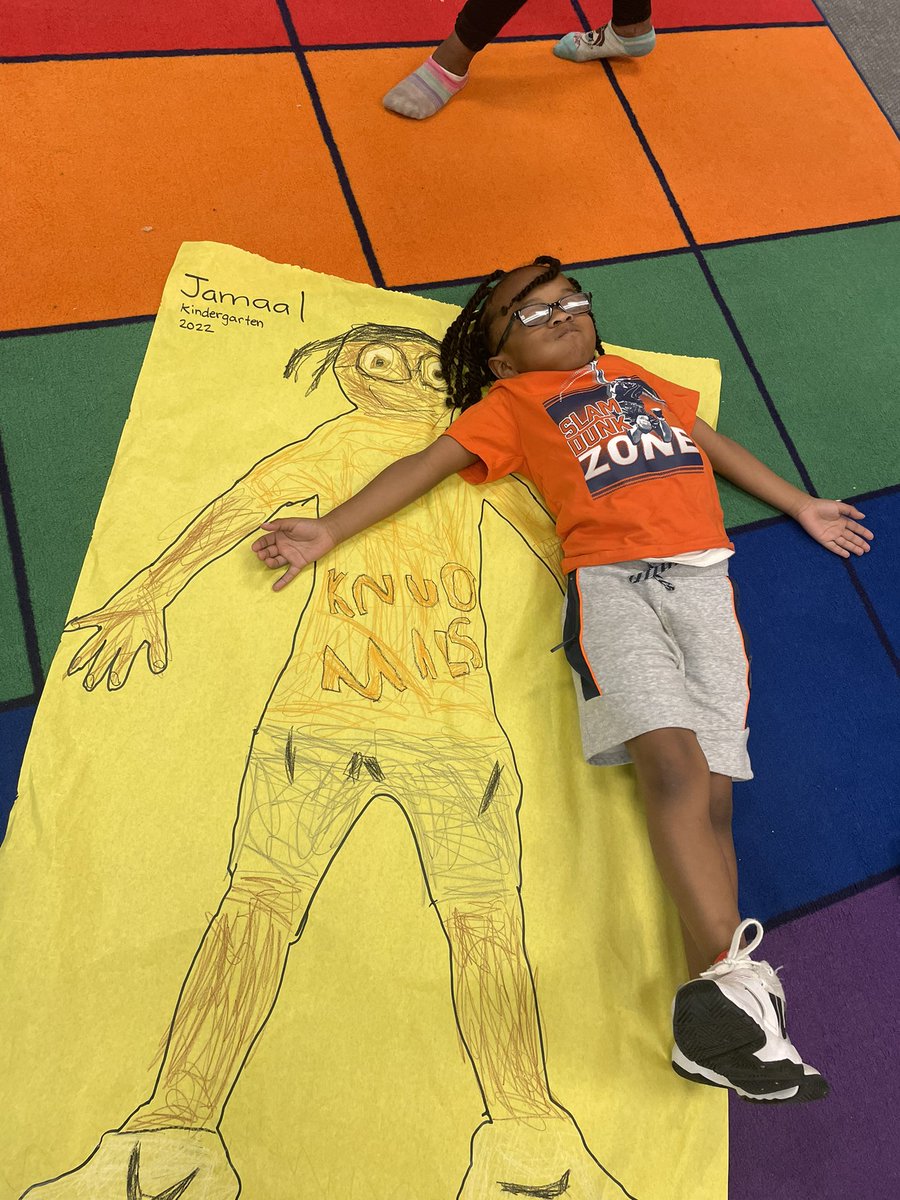 Lauren Roeder tweet media