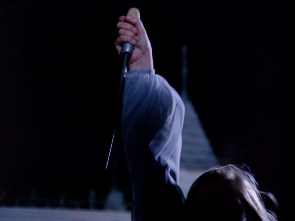 torsodapop's tweet image. SCREAM, PRETTY PEGGY (1973)
Directed by Gordon Hessler
Cinematography by Leonard J. South
Music by Bob Prince
#MadeForTVHorror #BetteDavis #SianBarbaraAllen #SunsetStrip