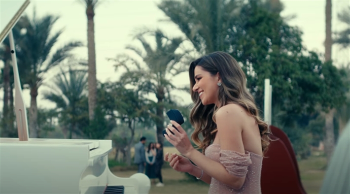 لارا إسكندر: تجربة التمثيل صعبة وآسر ياسين ساعدني كثيرا في "الثمانية" beirutcom.net/263590

via <a href="/BeirutcomMag/">موقع بيروتكم الالكتروني</a> #لارا_اسكندر #مسلسل #الثمانية #بيروتكم <a href="/Turki_alalshikh/">TURKI ALALSHIKH</a> <a href="/LaraCScandar/">Lara Scandar - لارا اسكندر</a>