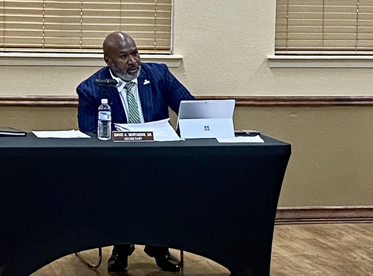 HousAllianceHTX's tweet photo. This is the first HHA board meeting we've hosted at one of our housing communities since the pandemic started. We're honored to include our residents in these conversations, as we work to provide affordable housing to the people of Houston.
#HHAstrong #HousingforHouston https://t.co/ZGkRDuFAhj