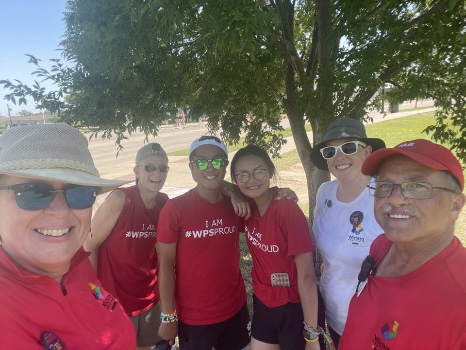 tructzy's tweet image. this sat, i wrapped up “my time as a senior”@Riverfest Rivalry on the River with the absolute best ever! 

it was an absolute blast meeting new friends, and reviving a tradition that once took place, but this time we brought in @WichitaUSD259!

so as my shirt said I AM #wpsproud