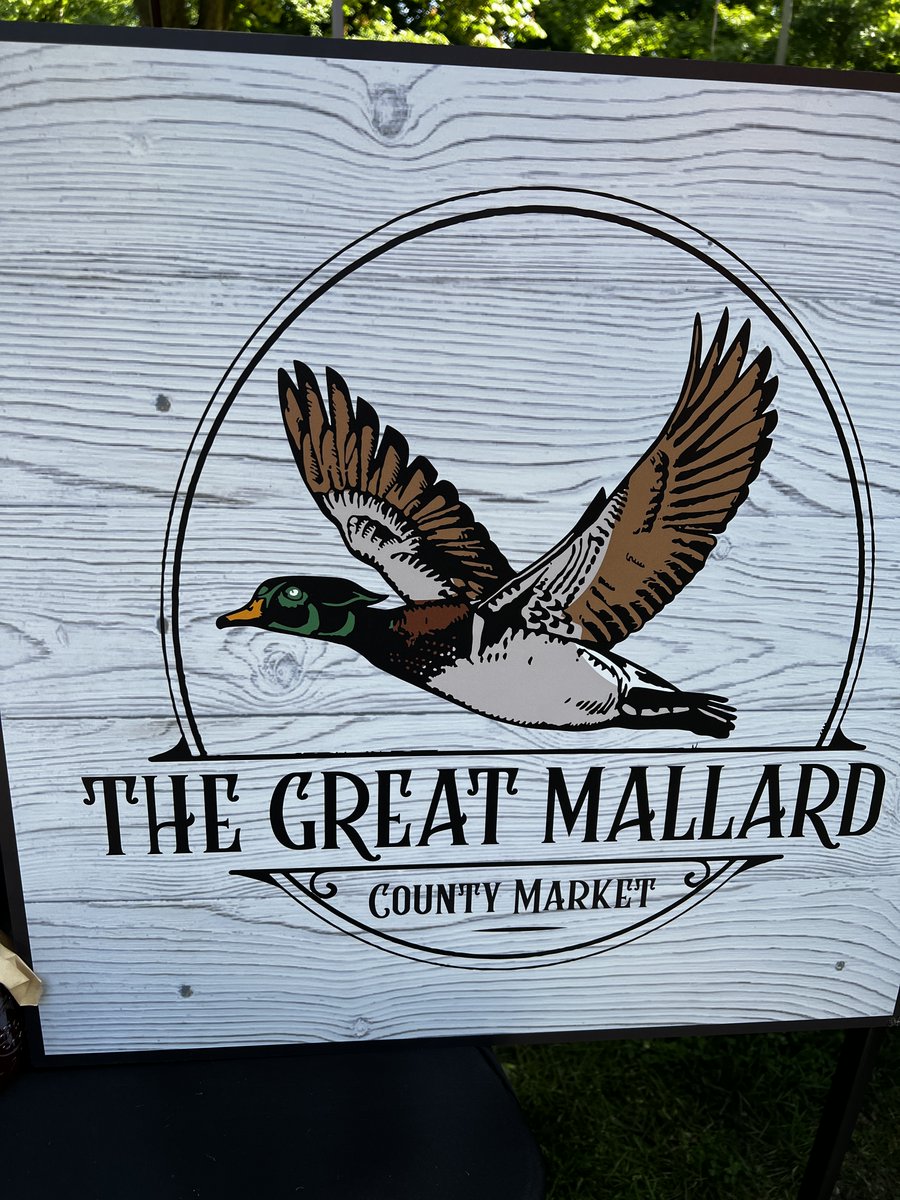 The Great Mallard County Market is a great small stories who began their journey selling jams and sauces at the North Oshawa Farmers' Market and create a store in #Cabbagtown, #Toronto. 

Check out thegreatmallard.com and let's #GoSmallCanada and support our #hiddengems.