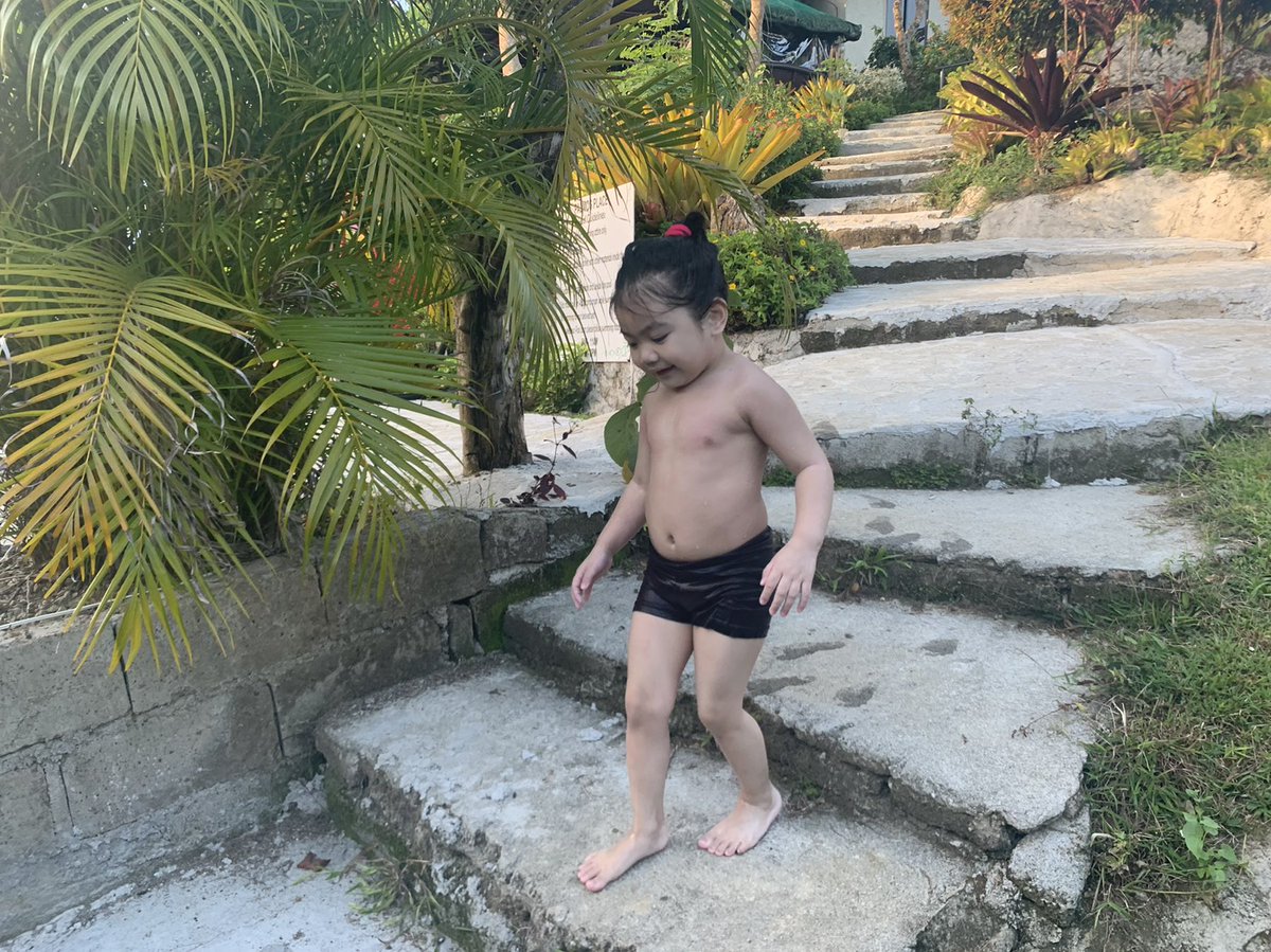 BingRossGarcia's tweet photo. Hey Gab, where are you going? The joy of being a Grandpa #lololife :-) https://t.co/TKlf4sZ0Ai