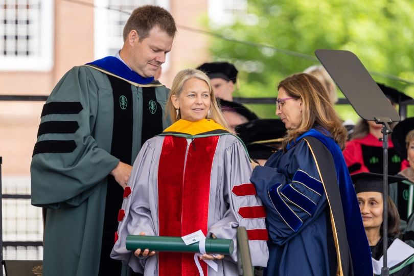 DavaExplorer's tweet image. greatly humbled and honored #Engineering4All Thrilled to join so many #Heroes #Sheroes @DangeRussWilson #Shobana and Shyam Bhartia, #KULGAUTAM, #ClaudiaGoldin, @EdHaldeman, and #FionaHarrison