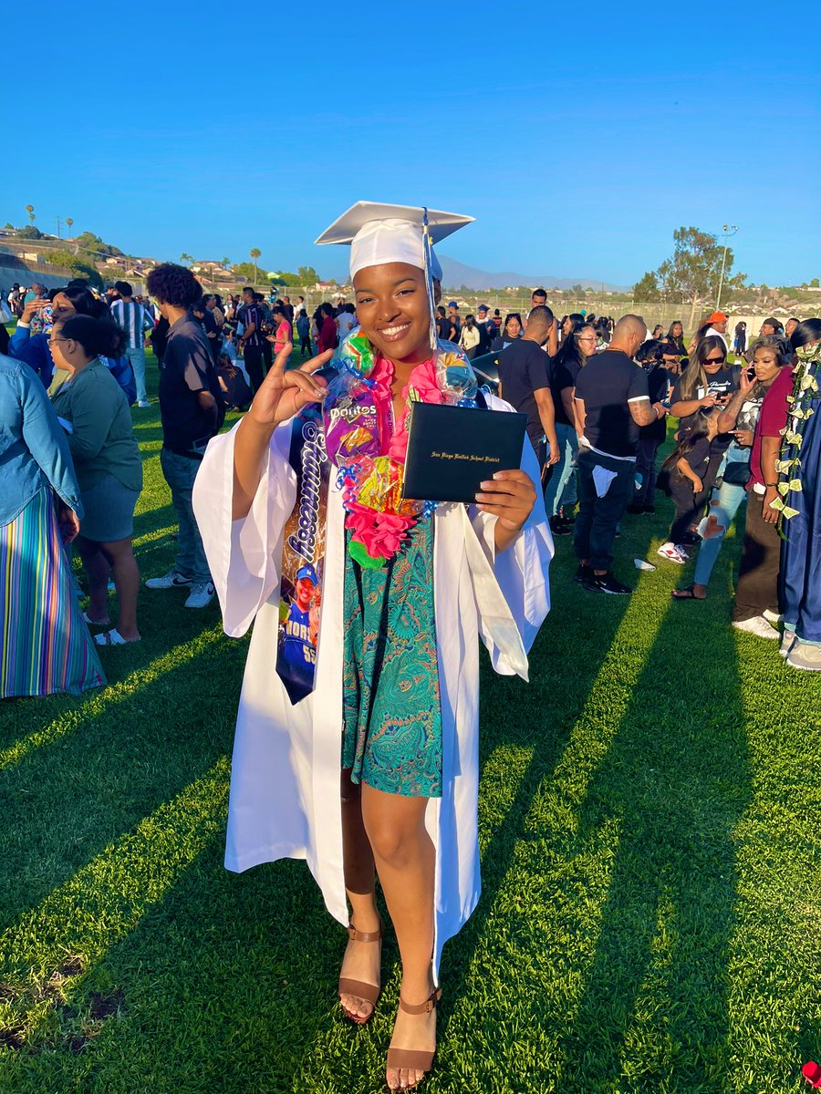 shaunessycardw1's tweet image. Glory to God! I will forever love Morse and my experiences there. With that being said, I’m ready to continue my academic and athletic career at @Fresno_State ! #GoBulldogs🐶