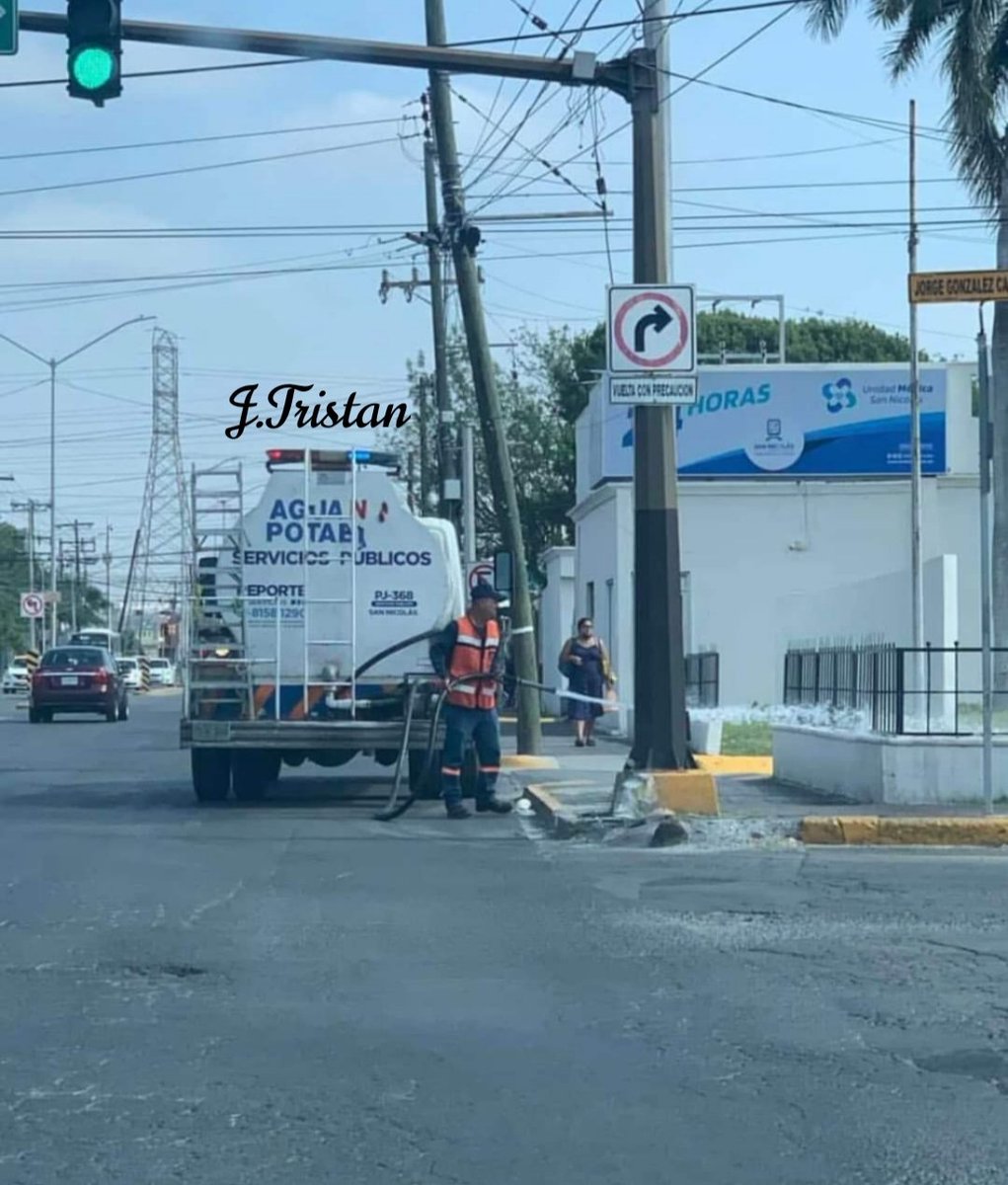 YirlynQ's tweet photo. @ABCNoticiasMX Y San Nicolás ???? Aguasss !!!! https://t.co/A81MMD4CDw