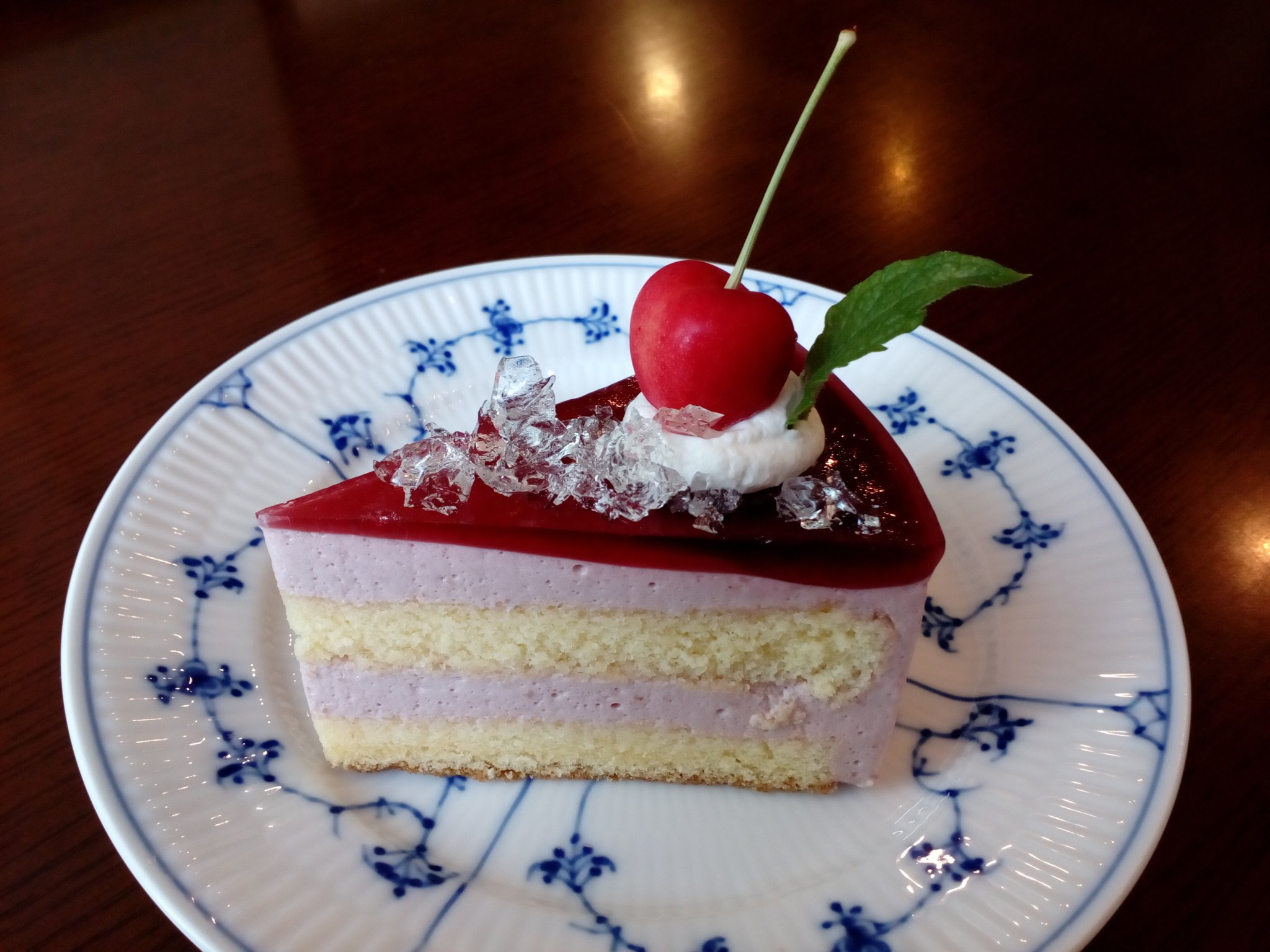 Garland 今シーズン初ですよ 甘酸っぱ い ๑ ڡ ๑ ちひろのさくらんぼケーキ 出来上がりました サワーチェリーのババロア 長野県産サワーチェリー サワーチェリー ガーランドふじみ野 スイーツふじみ野 T Co Xmr2hbxiq8 Twitter