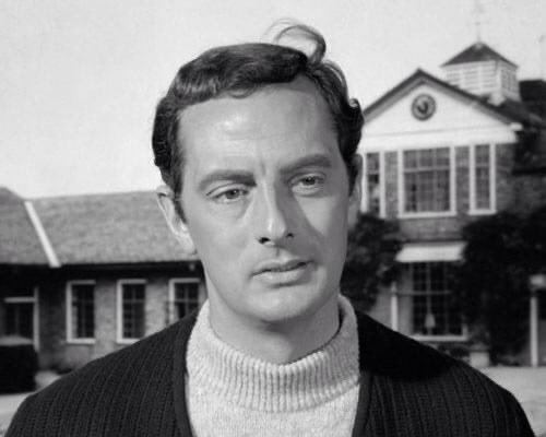 TimeLordDrew61's tweet photo. Remembering a true gentleman of the English Theatre, Film &amp; TV. Francis Matthews is still very much missed SIG. #FrancesMatthews #TheAvengers #PaulTemple #CaptainScarlet https://t.co/4c2I8Z7SOR
