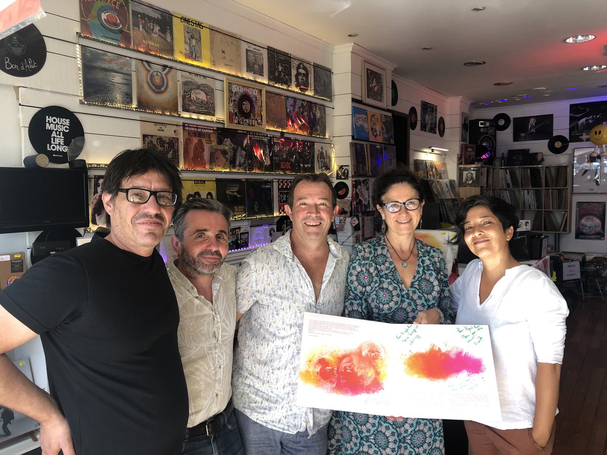 VINYL RUN tweet media