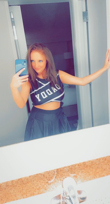 TW Pornstars - Angelpeach. The most liked pictures and videos from