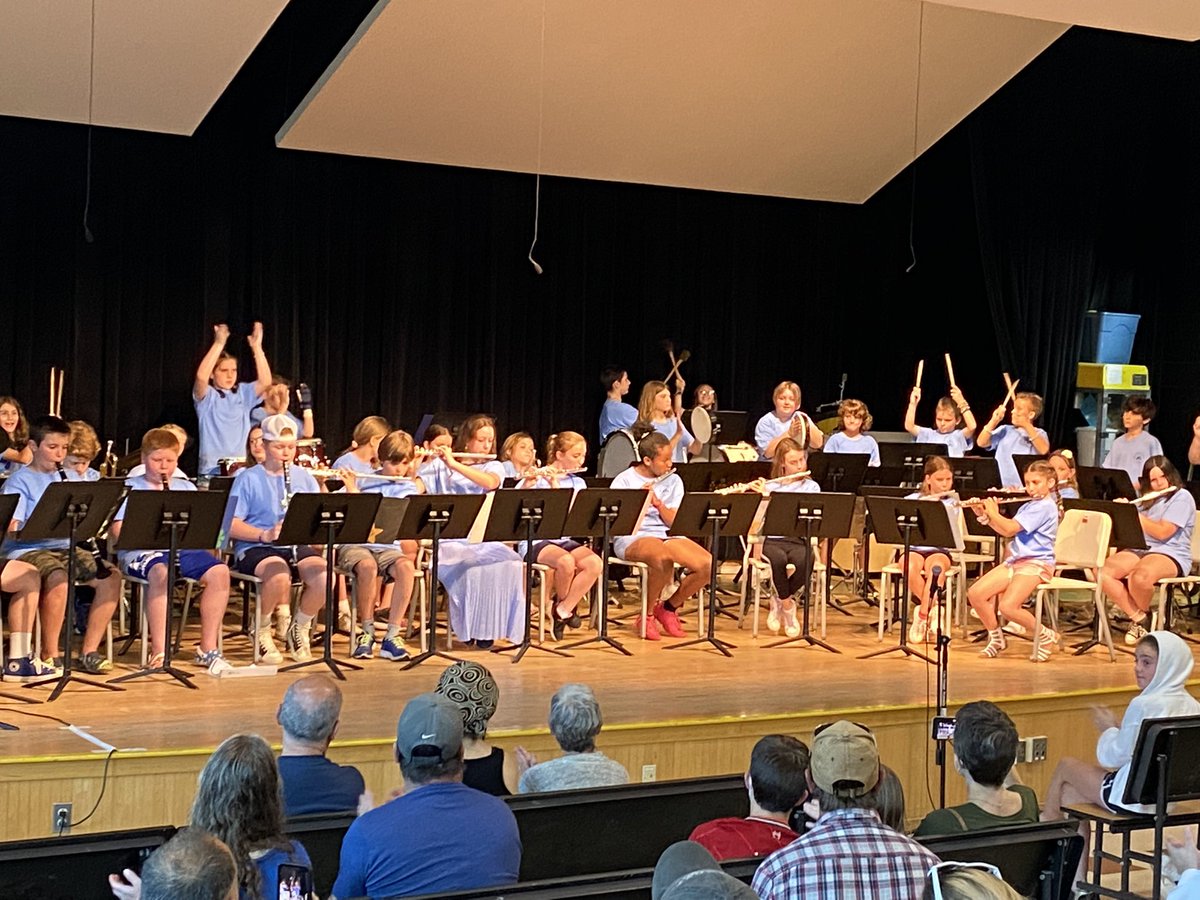 Great job Gr 5 Band students <a href="/BRMSbandrocks/">jenny collins</a>  You rocked tonight’s performance.  So proud of you!! <a href="/Dr_Borden/">Ryan Borden, Ed.D.</a> <a href="/BRMSrocks/">BRMSrocks</a>