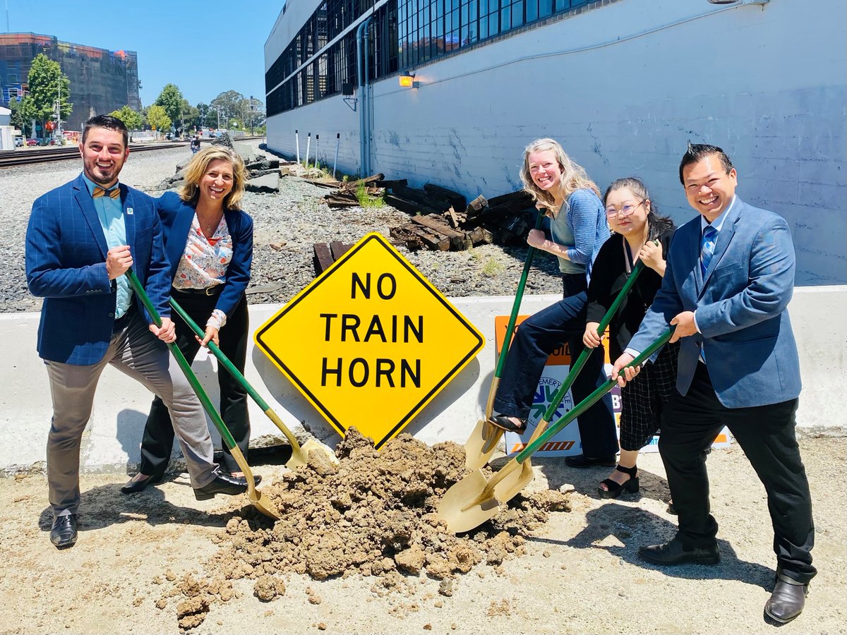 AlamedaCTC's tweet photo. .@AlamedaCTC joined Commission Chair and Emeryville  Mayor @JohnBauters today to celebrate the groundbreaking of Emeryville Quiet Zone Project funded by #MeasureBB and State #SB1 thru the Trade Corridor Enhancement Program. Thank you @California_CTC &amp; congratulations @Emeryville! https://t.co/bDgRL03QyT