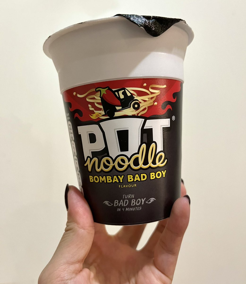 KrystalKollectz's tweet image. The UK 🇬🇧 has a very interesting way of expressing flavor names compared to the US…and I’m totally for it 🤣 #bombaybadboy