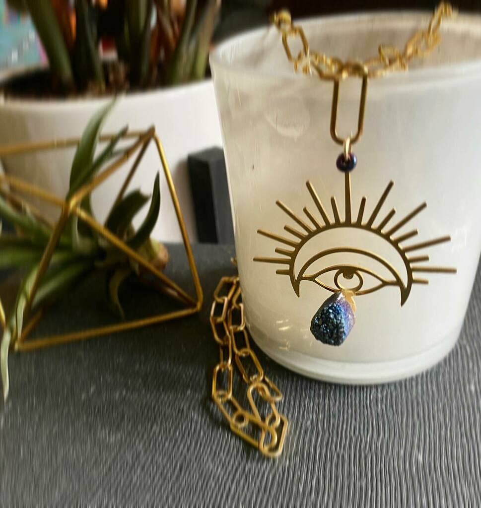 cre8trix's tweet photo. Starry eyed … celestial eye with metallic blue druzy. So many eye songs come to mind when I think about it. Eyes without a face seems apropos. What’s song with eye in the name do you think of? 👀👀👀
#eyes #celestial #celestialeye #druzy https://t.co/L09NIVcgLC https://t.co/6j7BV0cy59