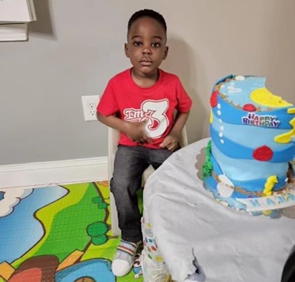 A massive search is underway for a missing 3-year-old boy in Lowell.

The boy’s name is Harry, and he was last seen playing in his backyard on Freda Lane at 9:15am.

He was wearing gray pants with a white stripe and a long-sleeved maroon shirt.

More: whdh.com/news/lowell-po…