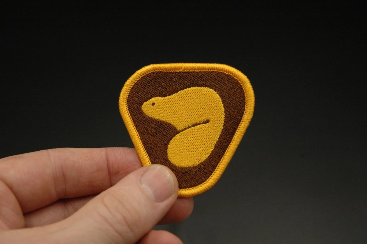 lauweatherston's tweet image. appreciation tweet for the 1973 @ParksCanada beaver logo by roderick huggins.