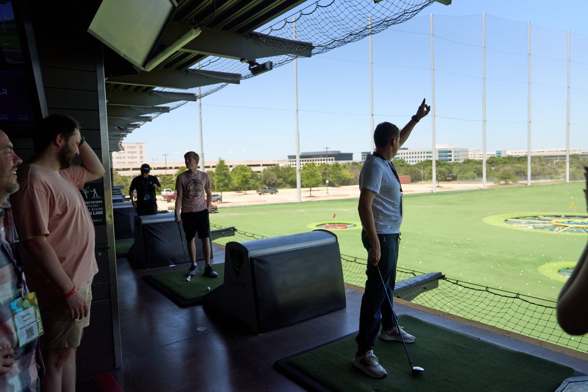 Cryptocom_Cap's tweet photo. We closed out #consensus2022 swinging with @orderlynetwork at @topgolfaustin

Great to hang out with co-hosts @finance_ref @MetaWebVC @proximitylab and our guests who turned up and let rip

⛳🏌️🔥 https://t.co/LGpsdhbJGC