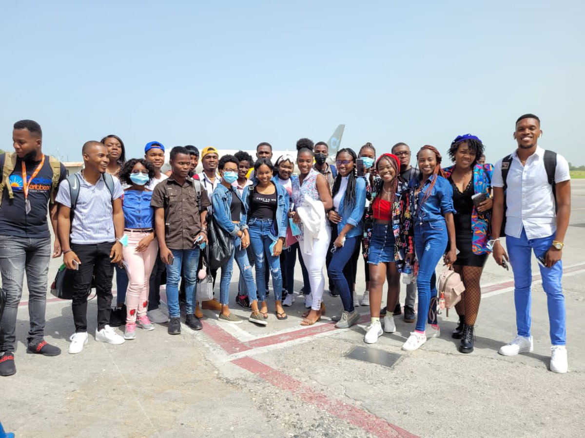 pharminfos's tweet photo. A delegation of members of PHARMINFOS Haiti and the Haitian Association of Pharmacy Students (AHEP) are traveling to Cuba as part of training.  We wish them a good stay. https://t.co/nRdAX9LI2d