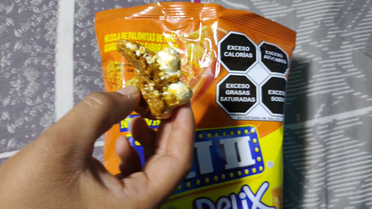 antonio_19_9's tweet photo. @ACTIIMexico @ConagraBrands  que onda con sus palomitas???? Solo espero que sea caramelo y no otra cosa 😰😰😰 https://t.co/eCagPfvC2D