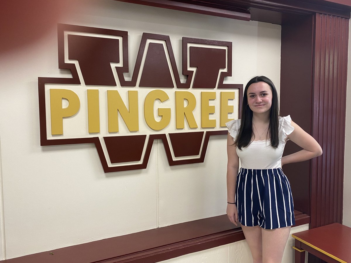 PingreePride's tweet photo. Thank you Emma Mayes WPS senior, former Pingree student, for beautifully singing The Star Spangled Banner. Flag Day was celebrated today with students singing patriotic songs, reciting poems,  and providing flag facts to commemorate the adoption of the flag of the United States. https://t.co/P9duo7mVlZ