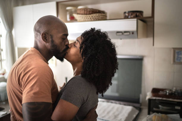 CoolFMPH's tweet photo. #QuestionForDigestion
#OvernightLounge with @IkeUrbano
DO NOT lie. What is the hard thing about dating or loving you?
Listen Live π» https://t.co/NmCE6RnXSY https://t.co/BzGjs1m96x