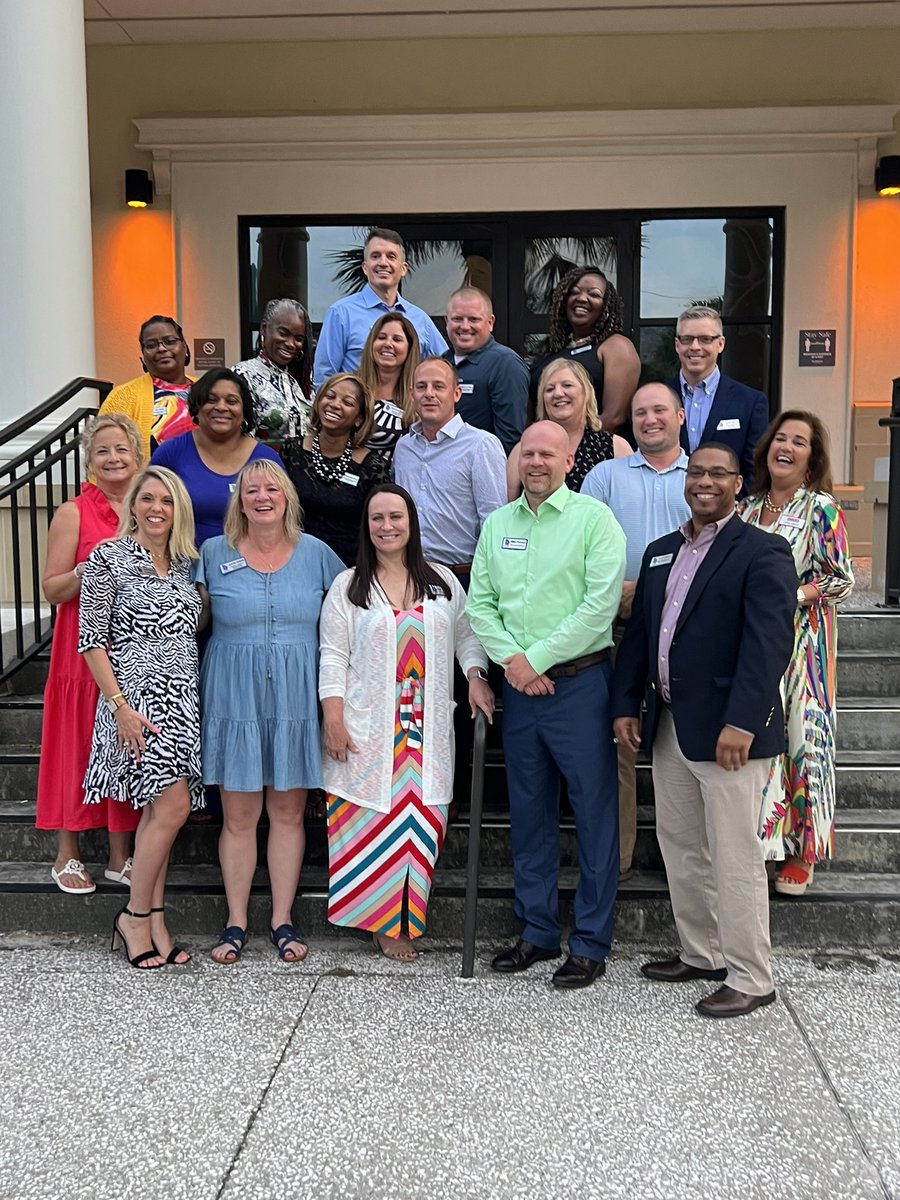 GACTE's tweet photo. Your #LEADCTAE graduating class of 2022! https://t.co/YUdqtGhaz4