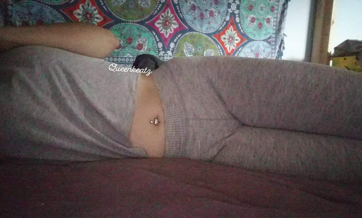 Queenkeatz's tweet photo. You never truly understood the meaning of sacrifice till you started serving me. 

•findom •finfet •canandiandom •canandinfindom https://t.co/B4pyje60jT
