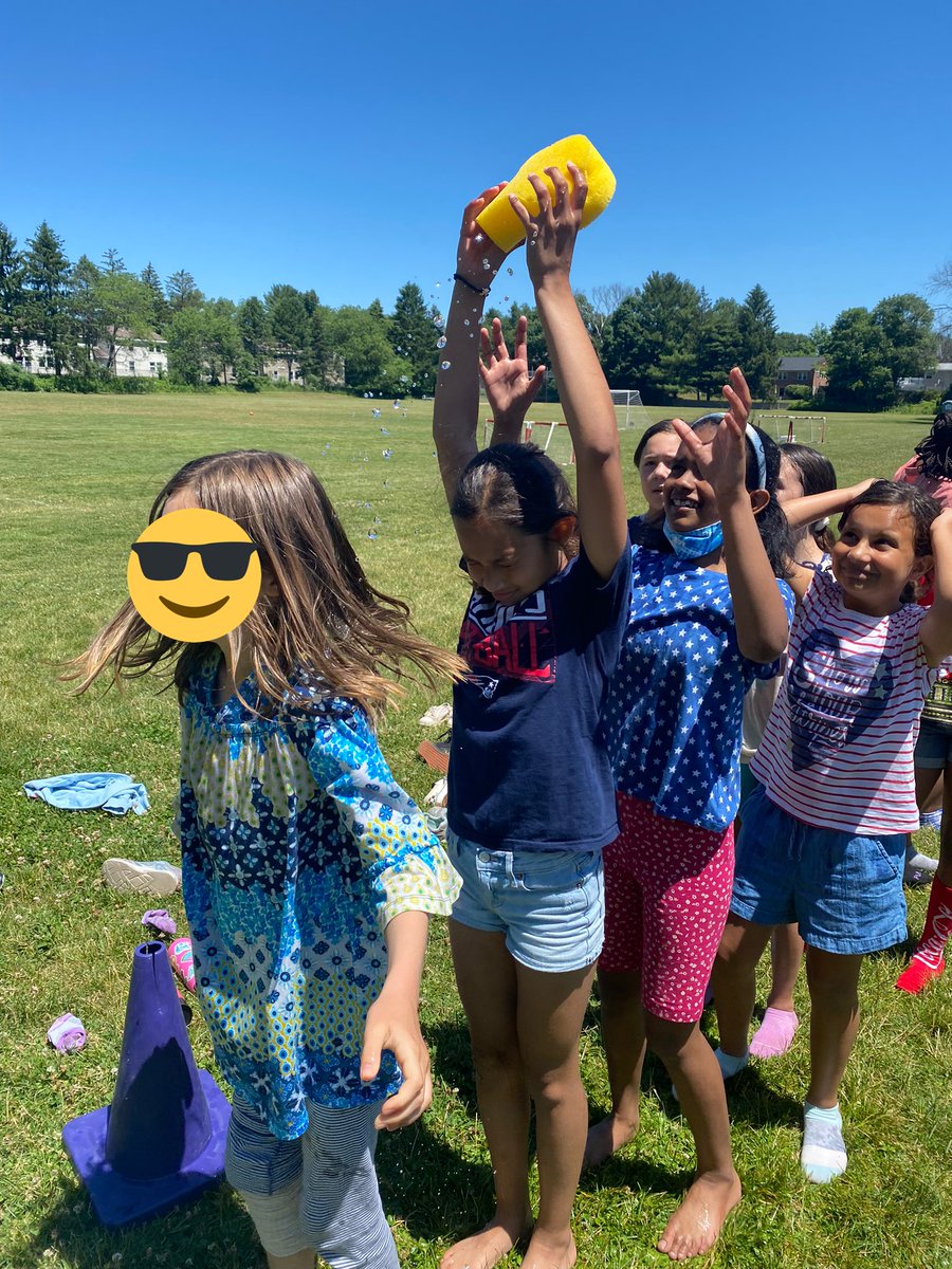 Ms_DeGroff's tweet photo. Field Day fun!!! @MsKipp_PE @MsGerriorHawkPE https://t.co/xpz0Ix1JkO