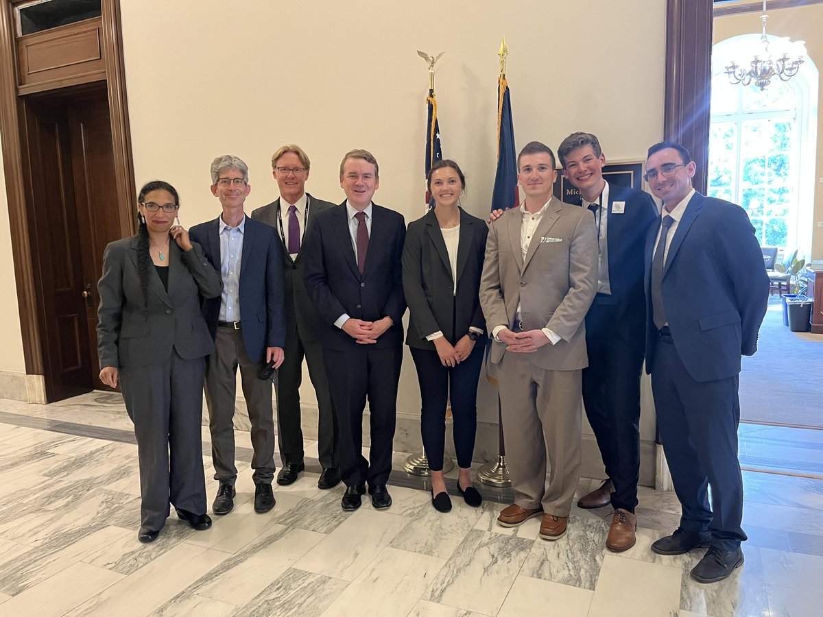 CCL_CO's tweet photo. Thank you @SenatorBennet and policy advisor Susanne Brooks for listening to constituents' concerns about Colorado's climate challenges and the importance of meeting President Biden's pledge of 50% emissions reductions by 2030. #CCL2022 #GrassrootsClimate https://t.co/3edRKLhFYT