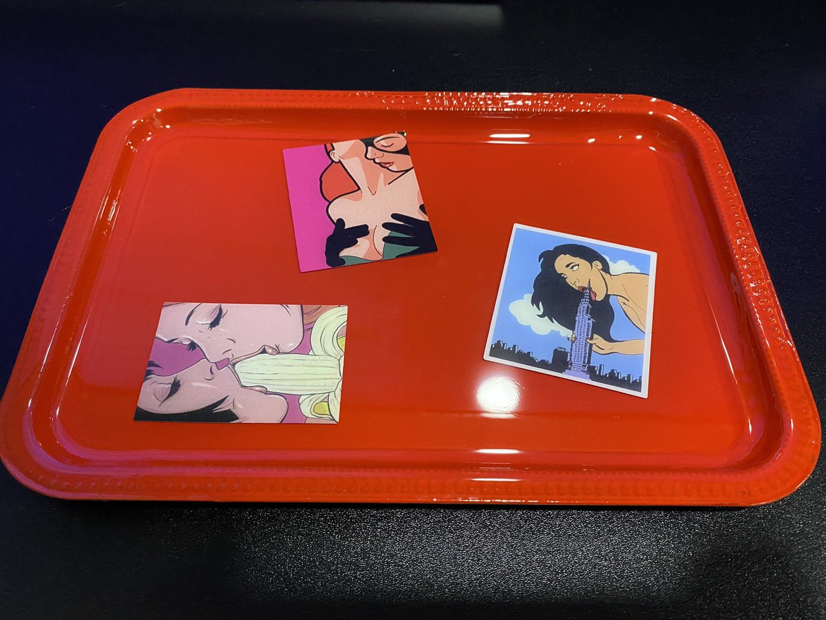 AnimesWayShop's tweet photo. Custom Rolling Tray Red Sexy Ladies Characters *Free Shipping!*
#Rollingtrays #Rollingtray #CustomRollingTray #sexyladies #red #ebay #buyitnow
https://t.co/Gh9h3RuiNc https://t.co/XUpDqdiiNi