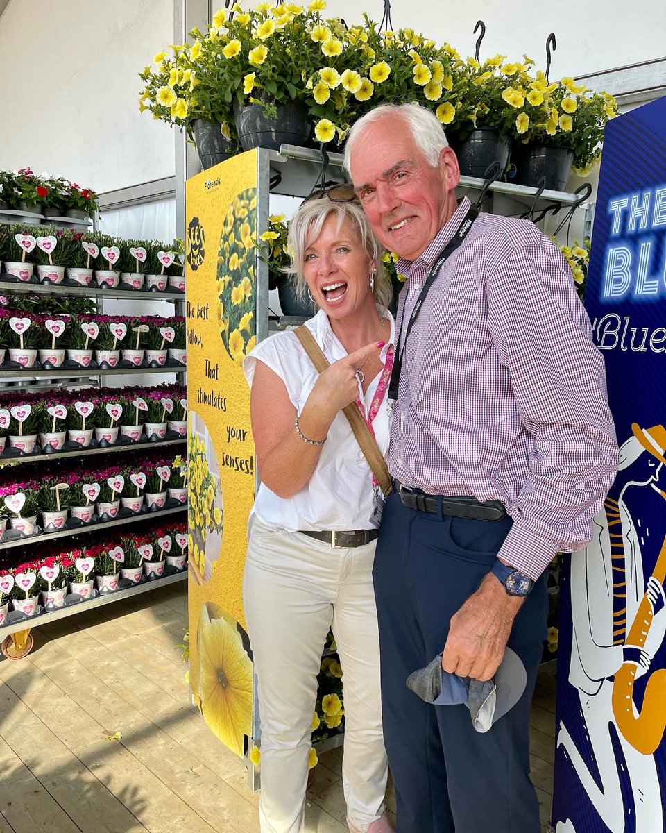 Tanya Carvalho tweet media