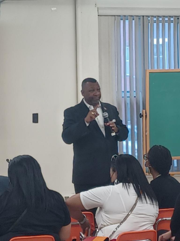stevenwtompkins's tweet photo. I want to thank the Ward 12 and Ward 14 Democratic Committees, and the members of Twelfth Baptist Church for hosting their “Community Conversations” candidates forum. I enjoyed meeting some new people and appreciate the opportunity to share the work that we do @SheriffSuffolk. https://t.co/19HOofzLwS