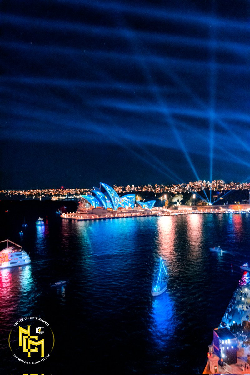 NCapturedMoment's tweet photo. Vivid Sydney 2022! View from the Harbour Bridge.

#sydney #vivid #vividsydney #vivid2022 #ilovesydney #cityscape #newsouthwales #vividcolours #longexposure #lighttrails
 #mkexplore #seeaustralia #landscape  #travelphotography #photographer #operahouse @VividSydney @sydney_sider https://t.co/EA54LfhS8Y