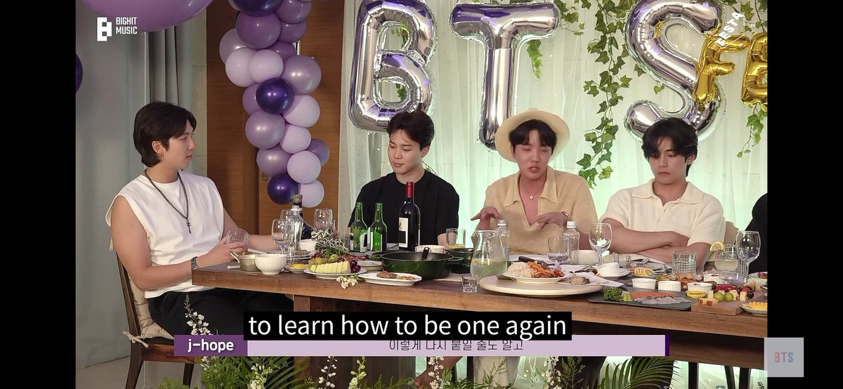 BTSFilter_Seven's tweet photo. BTS as a Group will take the time off &amp; won't be releasing any new Music. They wills till do group Activities but Fully Focus &amp; priorities on Solo Work more. The group mentioned that this time off is to find their Identity again so when they CB they'll better ver. Of their self. https://t.co/S8L6hOMUza