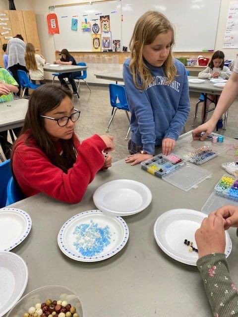 VulcanPrairiev1's tweet photo. Here are a few highlights from our National Indigenous Day activities. We celebrated the day a week early. Thanks to all of our presenters, volunteers and to Ms. Giesbrecht for planning a fun and informative day. https://t.co/T8Rm5gsky3