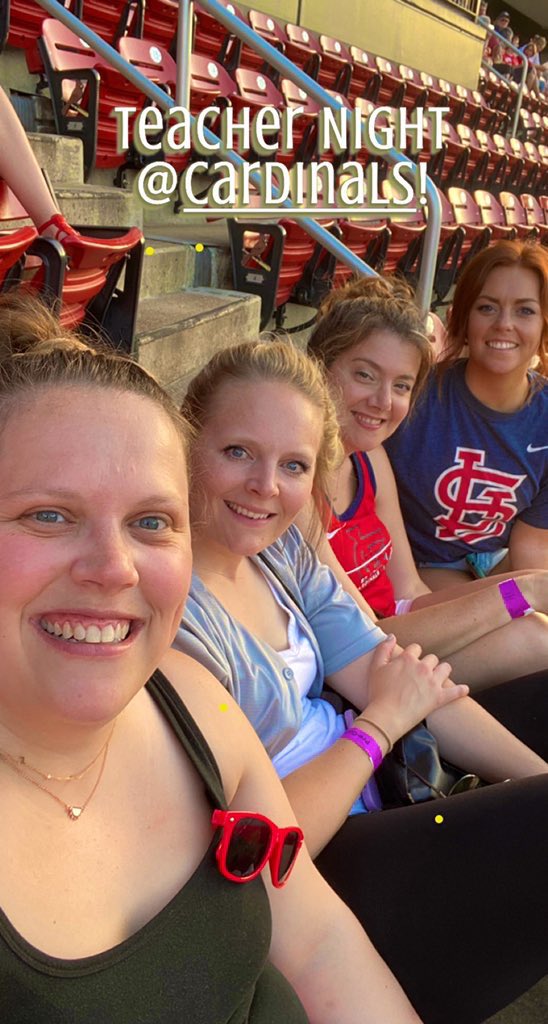 I think this is becoming a tradition… #teachernight <a href="/Cardinals/">St. Louis Cardinals</a> <a href="/CorkFze/">FzeCork</a> <a href="/fzevenneman/">Mrs. Venneman</a> <a href="/FZEWeiser/">Lindsey Weiser</a>