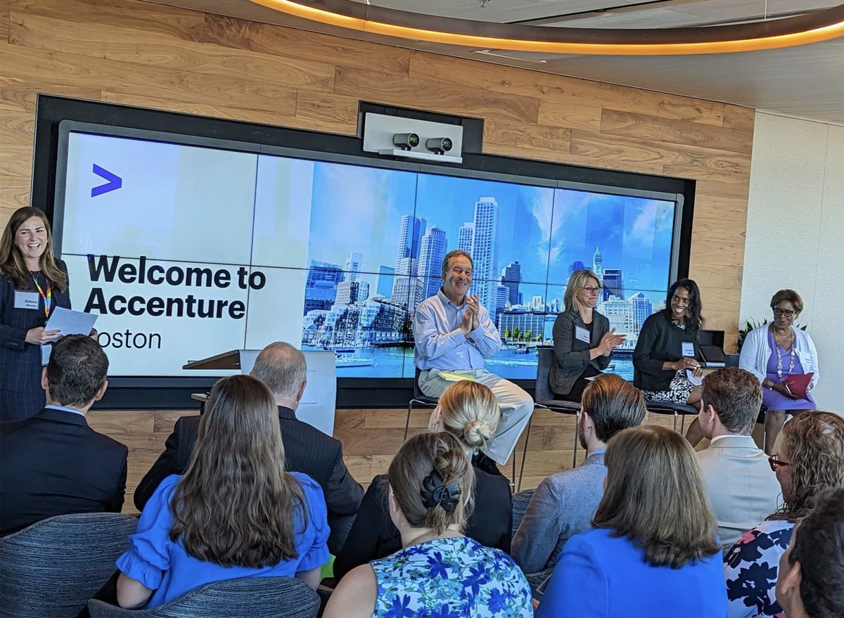 It was an honor to moderate this panel discussion with Steve Kadish and esteemed public sector leaders on how his newly co-authored with <a href="/CharlieBakerMA/">Charlie Baker</a> implementation guide/book has impacted the way they lead,manage &amp; deliver services. Thx <a href="/Accenture/">Accenture</a> #boston for hosting!