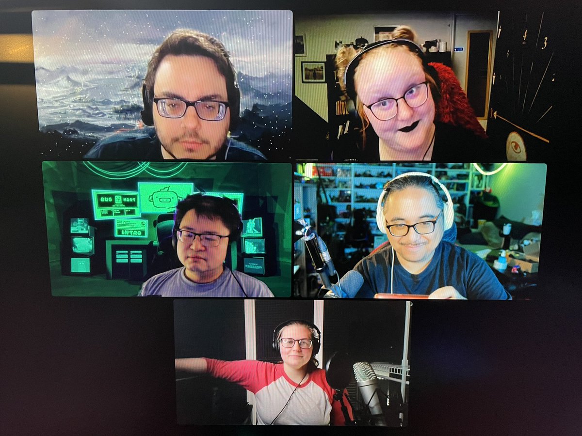 GeeksWithKidsCN's tweet photo. I missed these crazy people! We’re back playing @Wizards_DnD!! #DeadIce #RollForInitiative #WereBack #5e https://t.co/xJ0c4EkTKQ