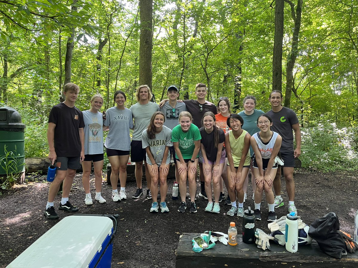 LHippensteel1's tweet photo. A Special Thank You to the HH Education Foundation for sponsoring the HHHS Student Gov today! We spent a great morning at the Koteewi Ariel Park (ropes course)! Tons of fun! @hhedfoundation @dmlcjo https://t.co/8QGbB9LKsu