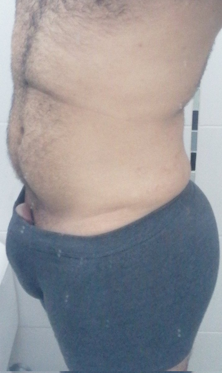 Mr_Masajes's tweet photo. Aveces estando normal no se acomoda 6 solito se asoma
#MrMasajes #SWquilla https://t.co/InptTlO8Gq